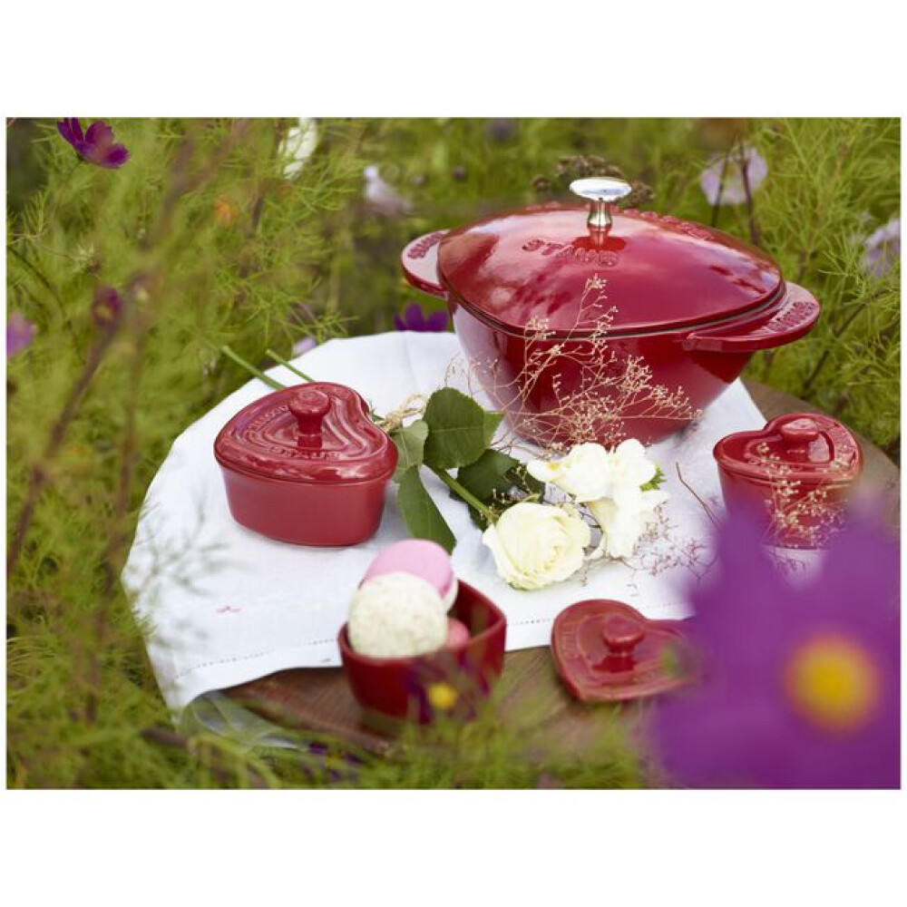 Tenxhere Cocotte 20 cm, formë zemre, ngjyrë qershi e kuqe, prej gize - Zwilling