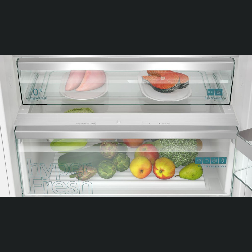 Frigorifer i integruar Siemens KB96NVFE0 iQ300 me sipërfaqen e poshtme të ngrirësit 193,5 x 70,8 cm, E