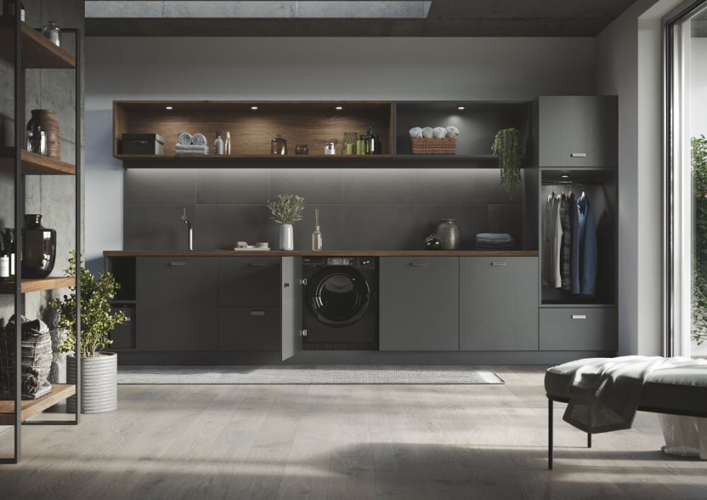 Lavatriçe e integruar Haier HWQ90B416FWBB-S, 9 kg, 1600 rpm, motor inverter BPM, Klasi A, E zezë me shkëlqim, 15+1 programe, L x H x L (cm) 60x53x82