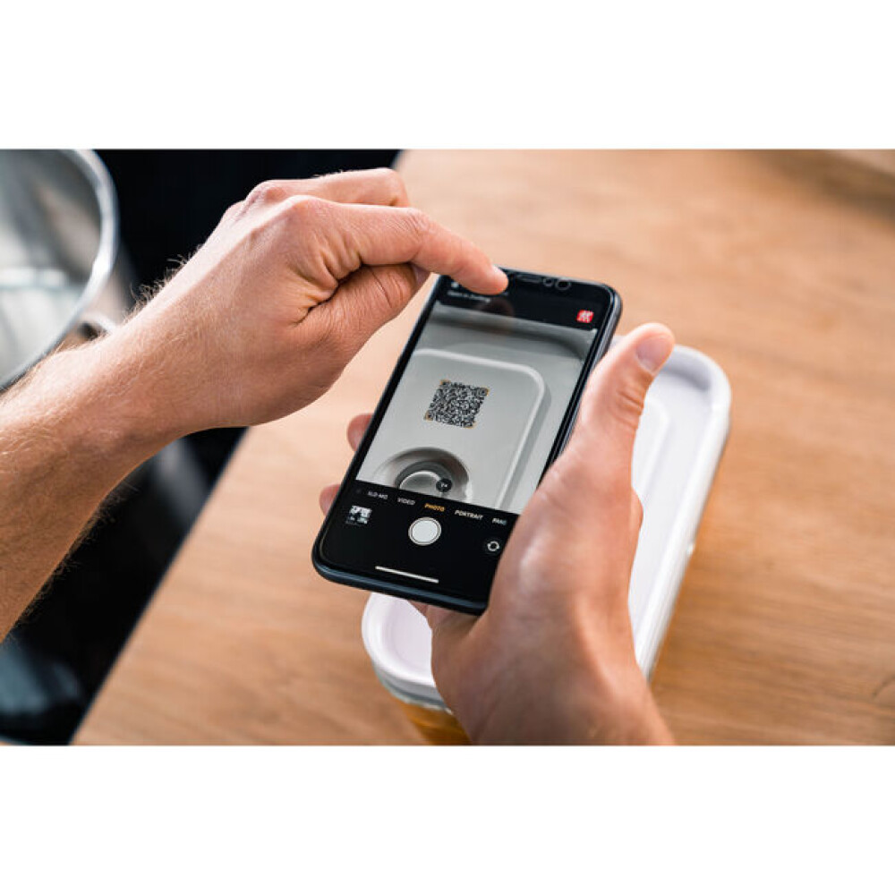 Kuti vakumi prej qelqi - Zwilling