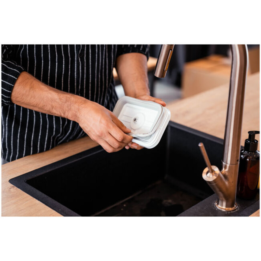 Kuti vakumi prej qelqi - Zwilling