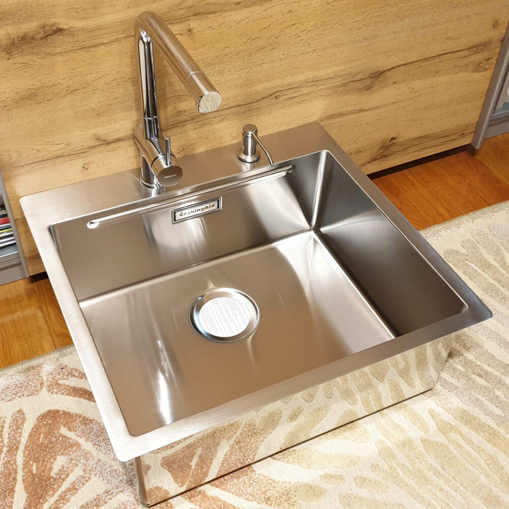 Lavaman kuzhine  inox CookingAid LUX STEP 57 + Bonus: kundrejt grirës ABS i kthyeshëm në kulluesin e enëve + valvula automatike kullimi + aksesorët e montimit