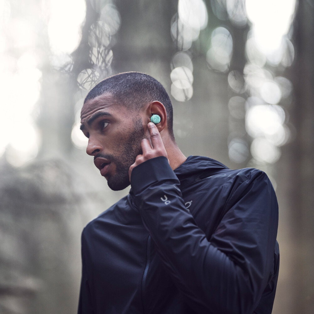 Kufje me valë në vesh Bang & Olufsen Beoplay E8 Sport, të papërshkueshëm nga uji, Blu Oxygen