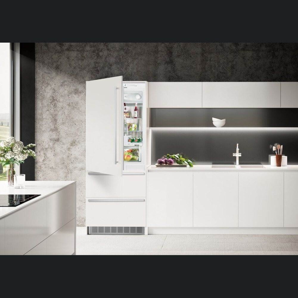 Frigorifer i integruar Liebherr Premium ECBN 5066, BioFresh, NoFrost, 402 l, F
