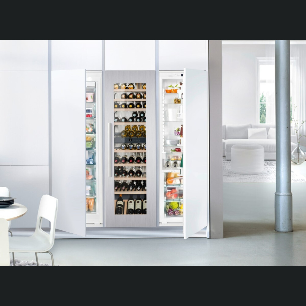 Vitrina e integruar e verës Liebherr Premium, EWTdf 3553, 80 shishe, 254 l, G