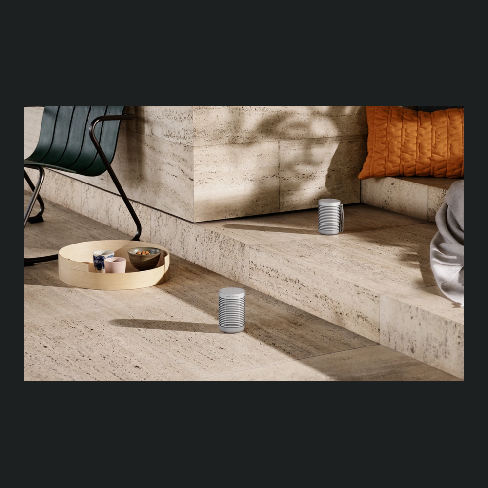 Bang & Olufsen Beosound Eksploroni altoparlantin e jashtëm të papërshkueshëm nga uji, Gështenje