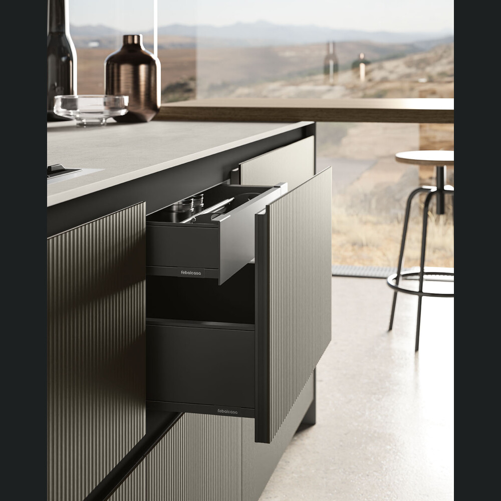 Kuzhinë - Febal Casa (Origina aluminum-framed door)