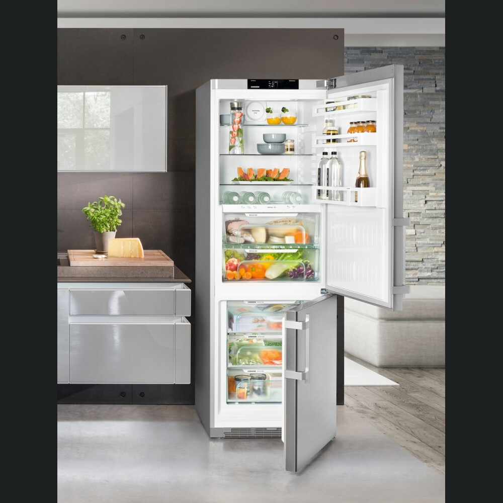 Frigorifer Liebherr Plus CBNef 5735, BioFresh, NoFrost, 392 l, D