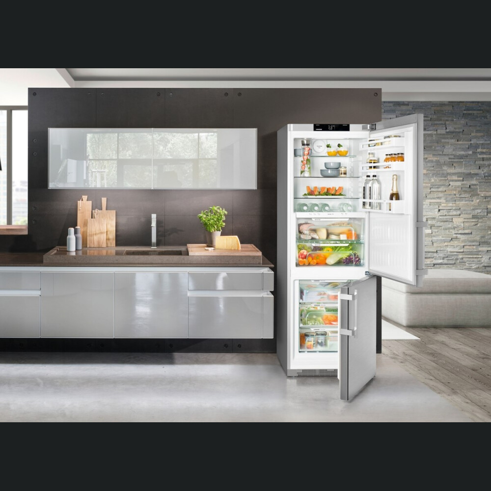 Frigorifer Liebherr Plus CBNef 5735, BioFresh, NoFrost, 392 l, D