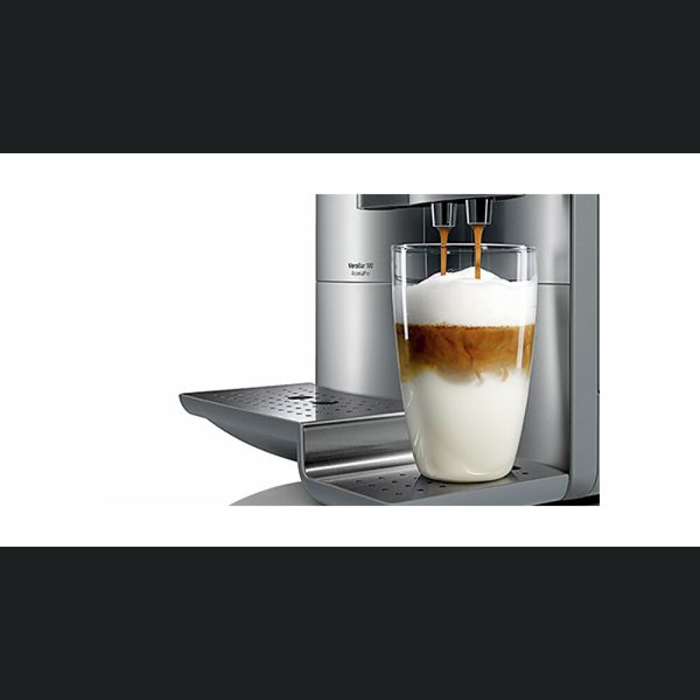Aparat kafeje automatike e integruar Bosch CTL836EC6, e zezë
