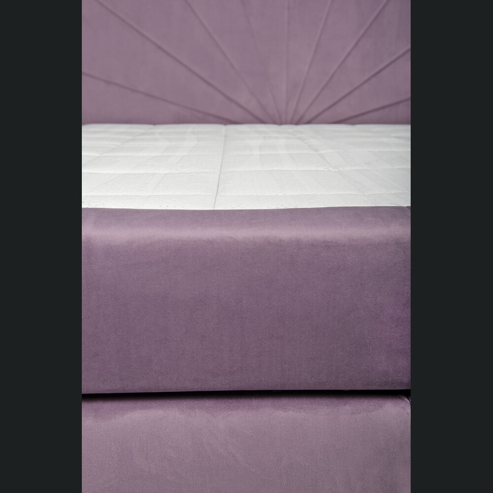 Krevat Sella boxspring, tapiceri lineare, me lartesi fundi krevati 110 cm, dyshek i perfshire, pa siper