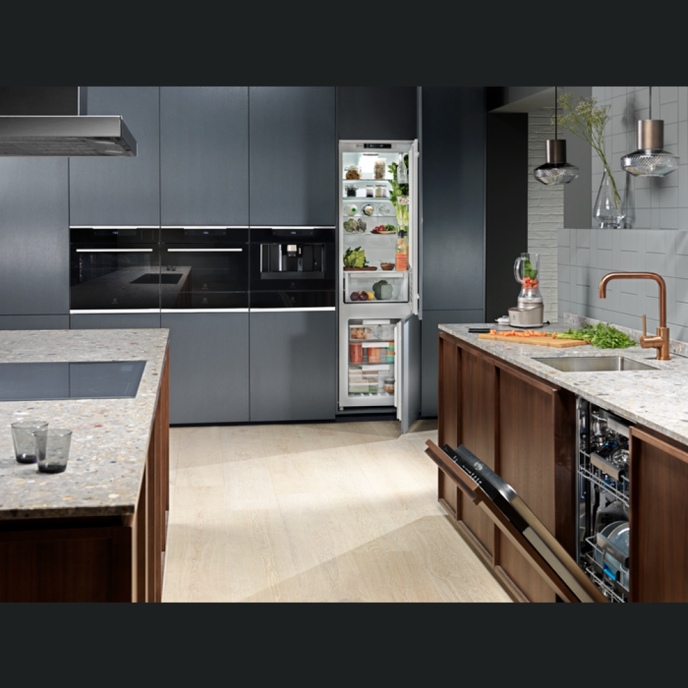 Pllakë induksioni Electrolux EIS6648, Hiri