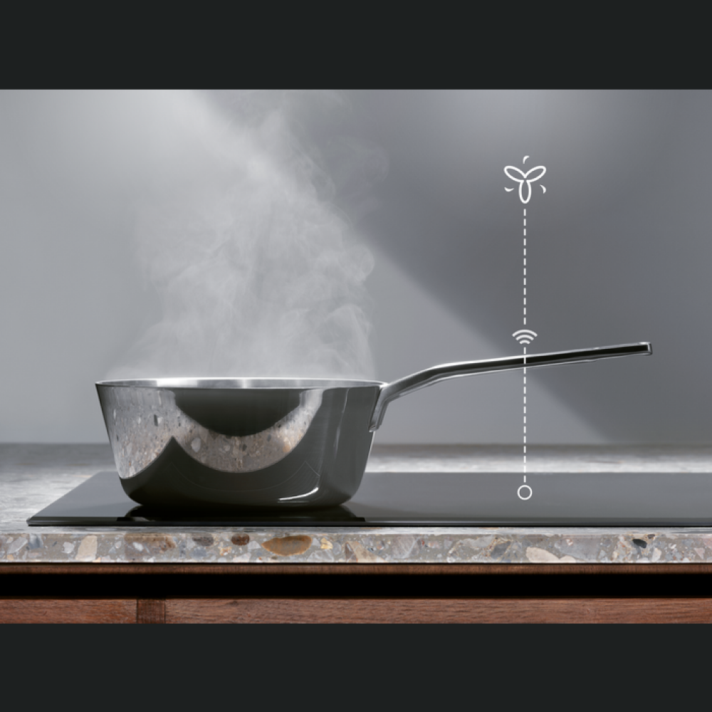 Pllakë me induksion Electrolux EIP8146, Pure Design, 80 cm, e zezë