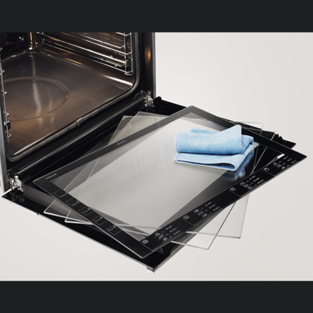 Furrë e integruar Electrolux EOA5220AOV, me krem ​​ vetëpastrues 72 litra
