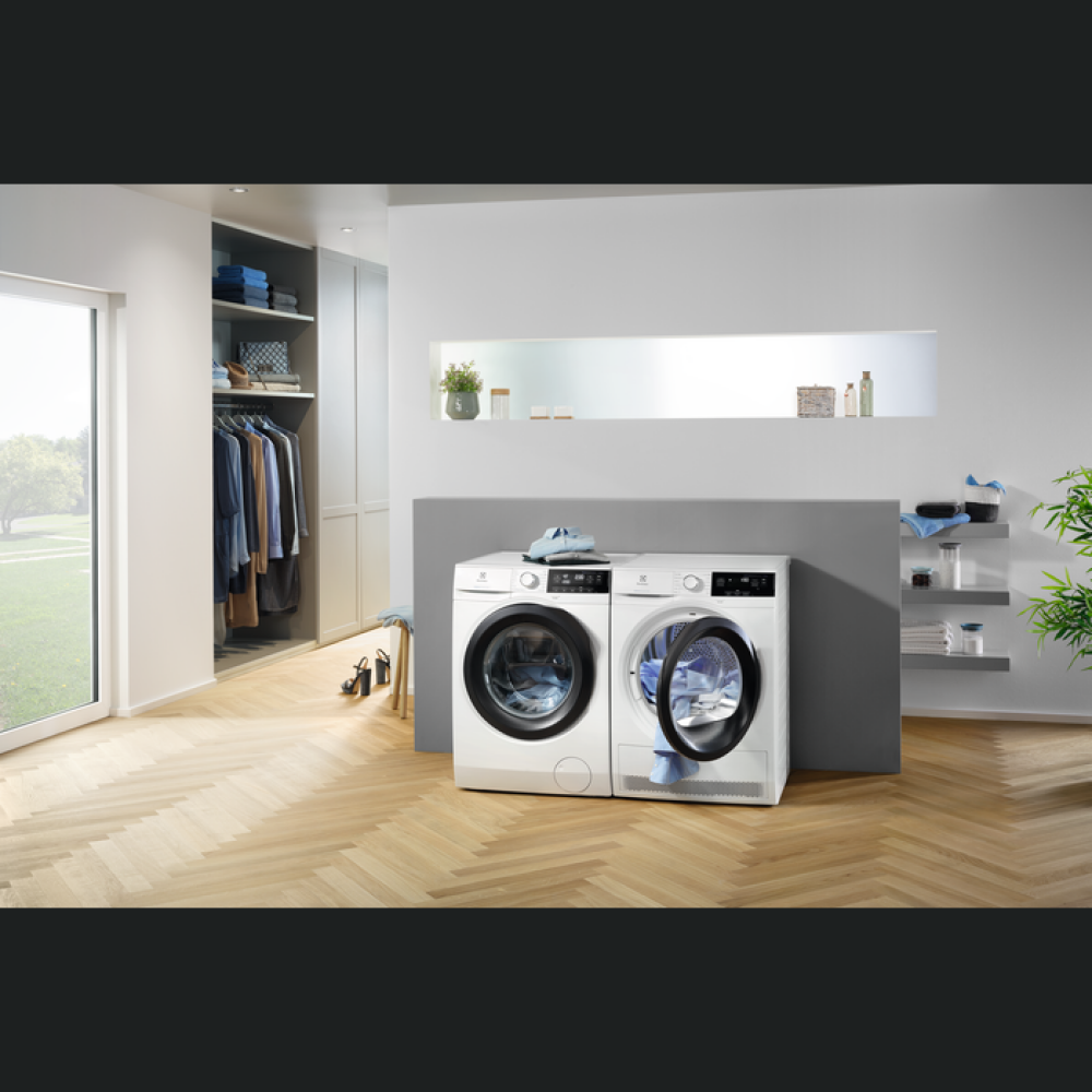 Tharëse Electrolux me pompë nxehtësie PerfectCare900 EW9H378S