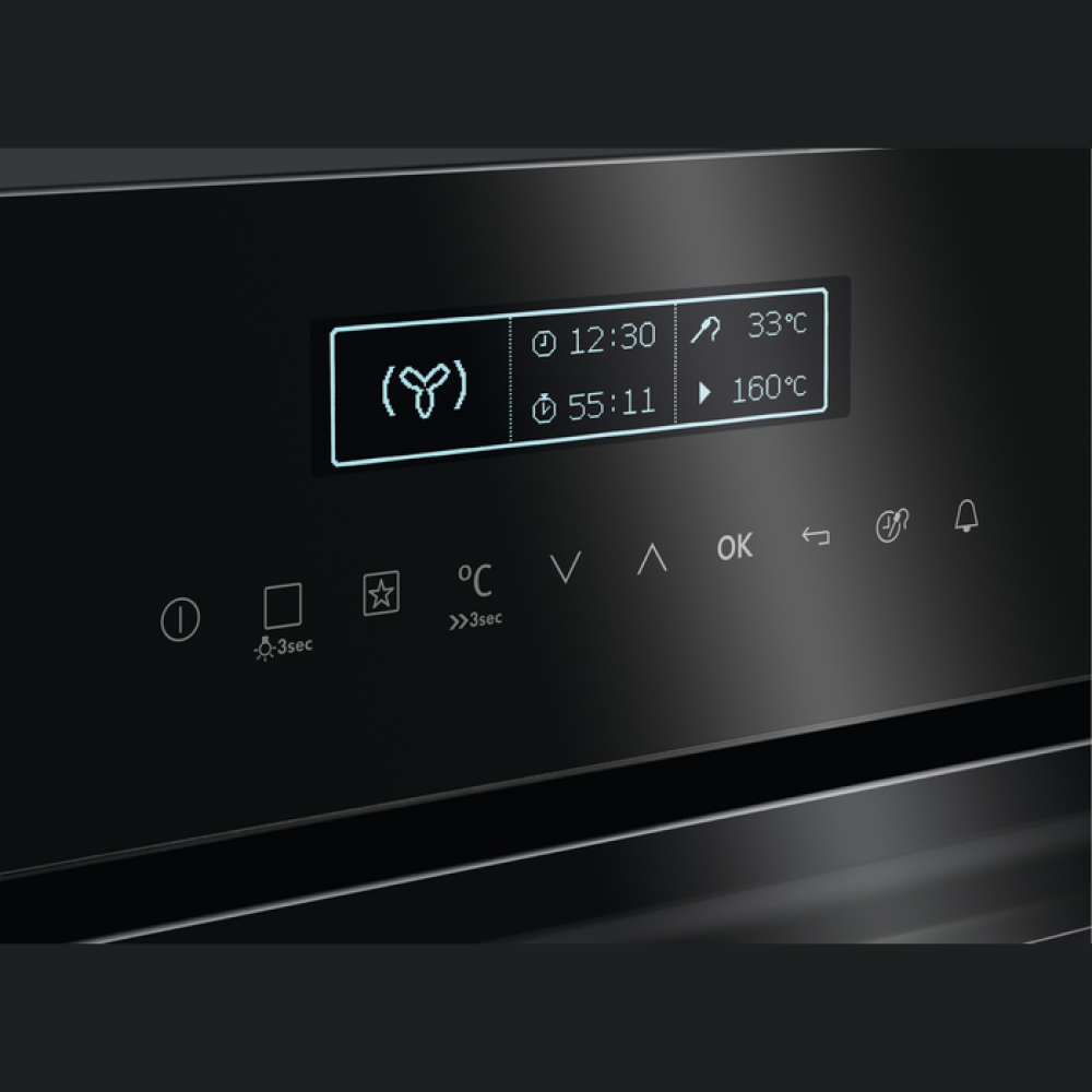 Furrë me funksion avulli AEG BSE792320B, STEAMPRO, A+, 70 l, e zezë