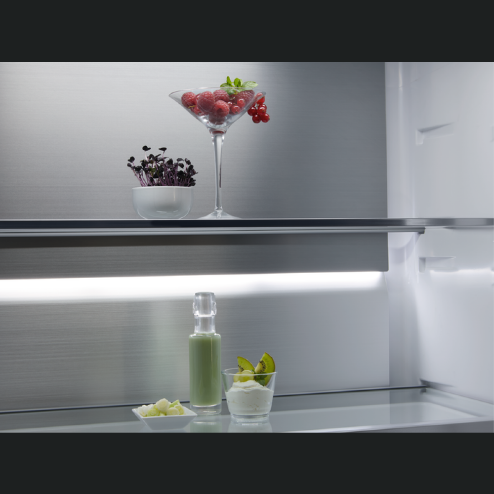 Krah për krah AEG RMB952E6VU, FROST FREE, 522 l,E