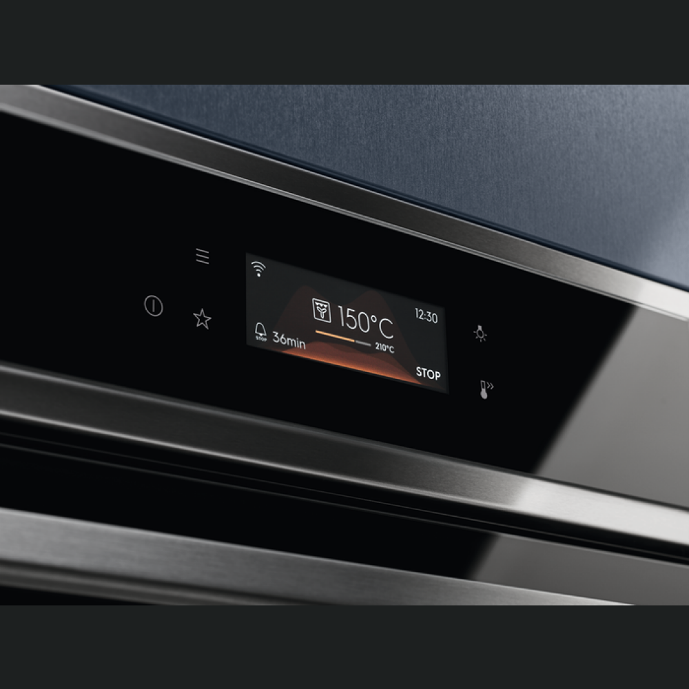 Furrë me avull Electrolux EOB8S39WX, SteamBoost, 70 l, A++