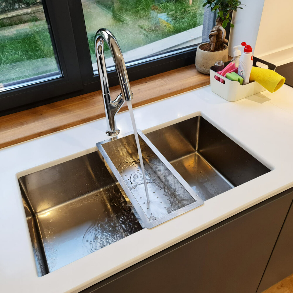 CookingAid Box Lux 74 lavaman kuzhine  inox me valvul kullimi drejtkëndor dhe aksesorë montimi