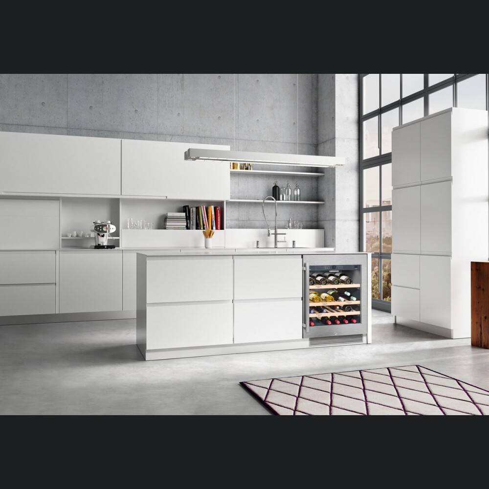 Frigoriferë për verën Liebherr Premium UWKes 1752, 46 ngjitëse, 110 l, L
