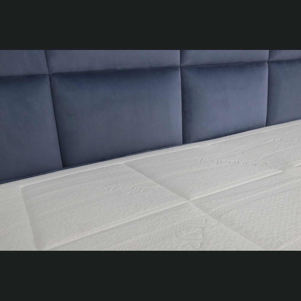 Krevat Vadret boxspring, tapiceri e madhe katrore, lartësia e skajit të krevatit 140 cm, dysheku i përfshirë, sipërfaqja e përfshirë