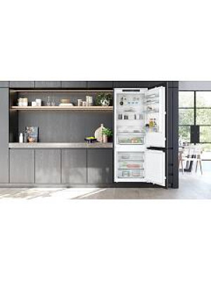 Frigorifer i integruar Siemens KB96NVFE0 iQ300 me sipërfaqen e poshtme të ngrirësit 193,5 x 70,8 cm, E