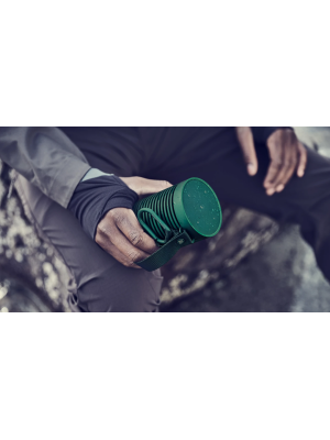 Bang & Olufsen Beosound Eksploroni altoparlant të jashtëm të papërshkueshëm nga uji, jeshil
