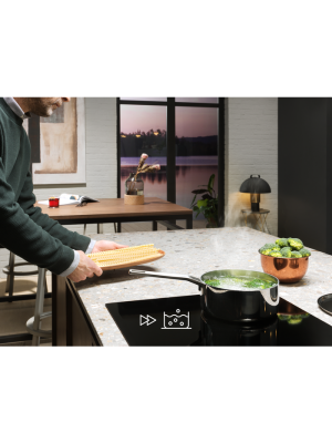 Pllakë me induksion Electrolux EIT61443B, 60 cm e zezë