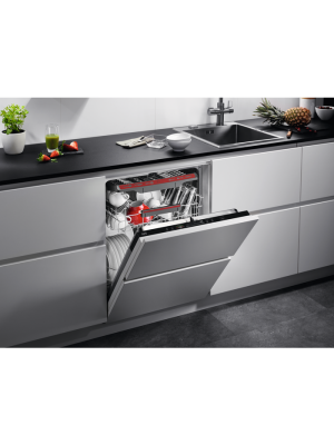 Enëlarëse plotësisht e integruar AEG FSB53927Z, GLASSCARE, 60 cm, 14 komplete, INVERTER, D