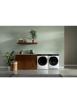 Lavatriçe Electrolux EW9F161B, PerfectCare900 klasi A me WiFi 10 kg