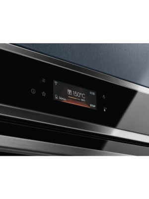 Furrë me avull Electrolux EOB8S39WX, SteamBoost, 70 l, A++