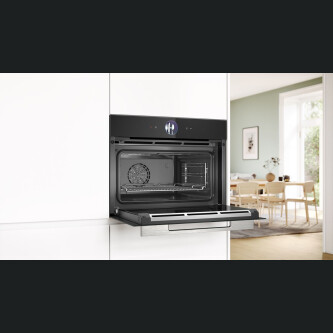 Furrë kompakte me funksion të integruar të avullit Bosch CSG7364B1.47 l, A+, e zezë