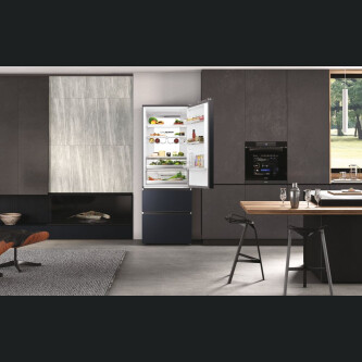 Frigorifer Haier HTW7720ENMB, 3D 70 Seria 7 i pavarur, 3 dyer, Pa ngricë, ndriçim LED, Klasa E, E zezë, L x H x I (mm) 700x675x2006