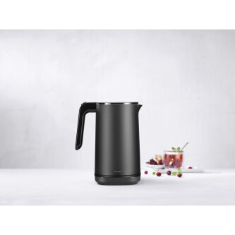 Ngrohes  Uji Pro, 1.5 litra, Ngjyrë e Zezë - Zwilling