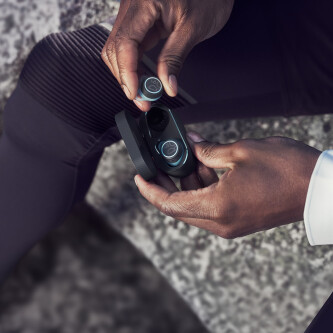 Kufje me valë në vesh Bang & Olufsen Beoplay E8 Sport, të papërshkueshëm nga uji, Blu Oxygen
