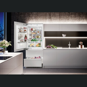 Frigorifer i integruar Liebherr Premium ECBN 5066, BioFresh, NoFrost, 402 l, F