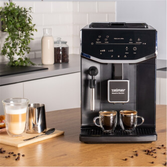 Makinë ekspres Zelmer ZCM8121 Maestro Barista, 20 bar, panel me prekje, filtër Claris, depozitë kafeje 300 g, depozitë uji 2 l, e zezë