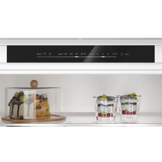 Frigorifer i integruar NoFrost Siemens KB96NVFE1, iQ300, hyperFresh, dritë LED, klasi E, 383 l