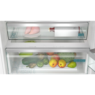 Frigorifer i integruar NoFrost Siemens KB96NVFE1, iQ300, hyperFresh, dritë LED, klasi E, 383 l