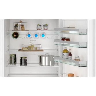 Frigorifer i integruar NoFrost Siemens KB96NVFE1, iQ300, hyperFresh, dritë LED, klasi E, 383 l