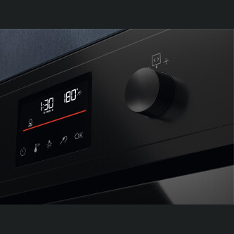 Furrë me avull Electrolux EOD4P57H, SteamBake, me vetëpastrim pirolitik, 72 litra, e zezë, A+