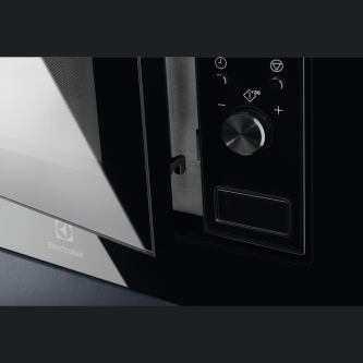 Furrë me mikrovalë të integruar Electrolux 700 W 20 l