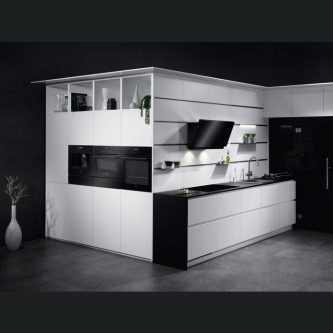Furrë me funksion avulli AEG BSE792320B, STEAMPRO, A+, 70 l, e zezë