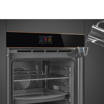 Furrë me pirolizë dhe avullore SMEG Dolce Stil Novo, SOP6604S2PNR, e zezë me shkëlqim me detaje bakri, 60 cm, kapaciteti 68 l, klasi A+